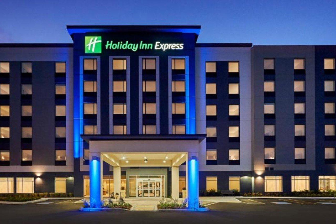 Holiday Inn Express - Sarnia - Point Edward By Ihg Экстерьер фото