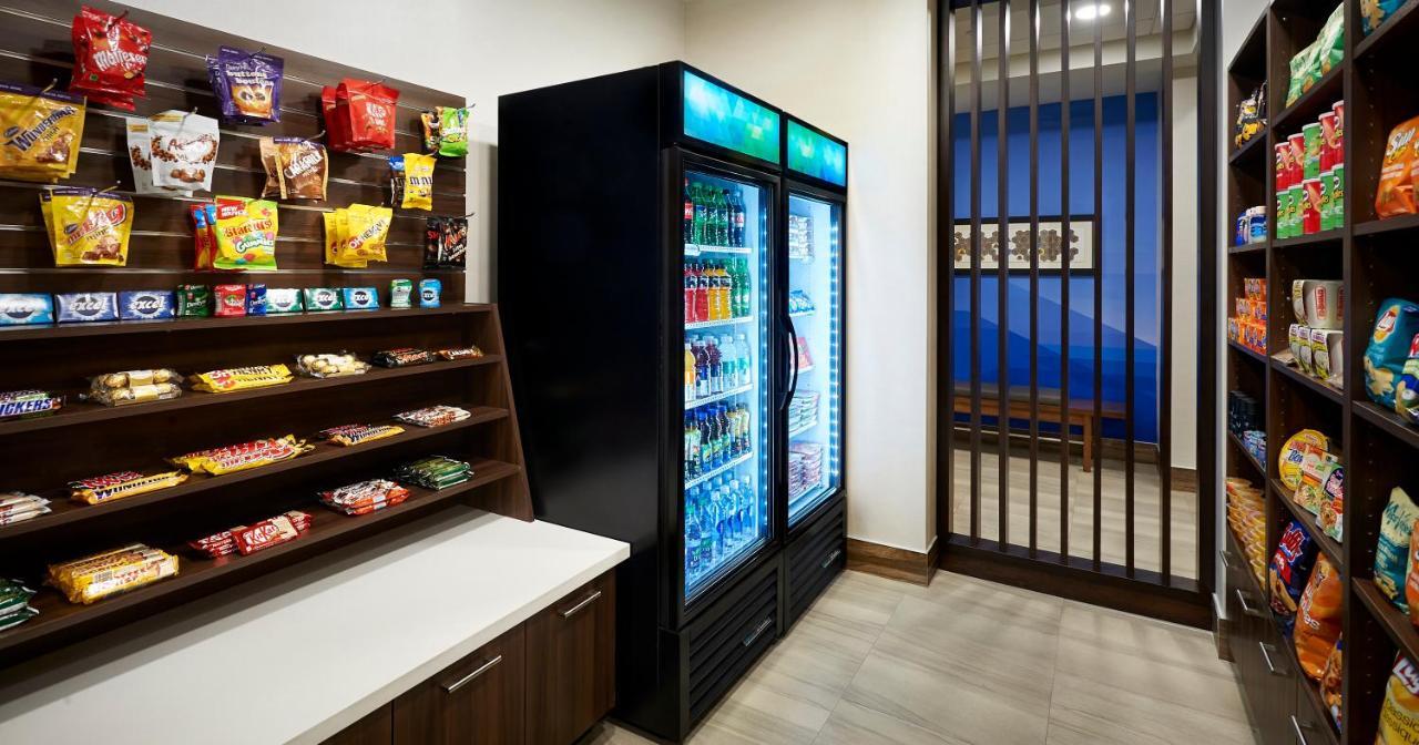 Holiday Inn Express - Sarnia - Point Edward By Ihg Экстерьер фото